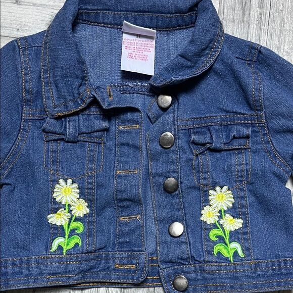 Nannette Blue Jean Jacket with Floral Accents| size: 3T - Picture 4 of 6